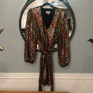 EVEREVE SEQUIN MID THIGH DRESS WITH BELT